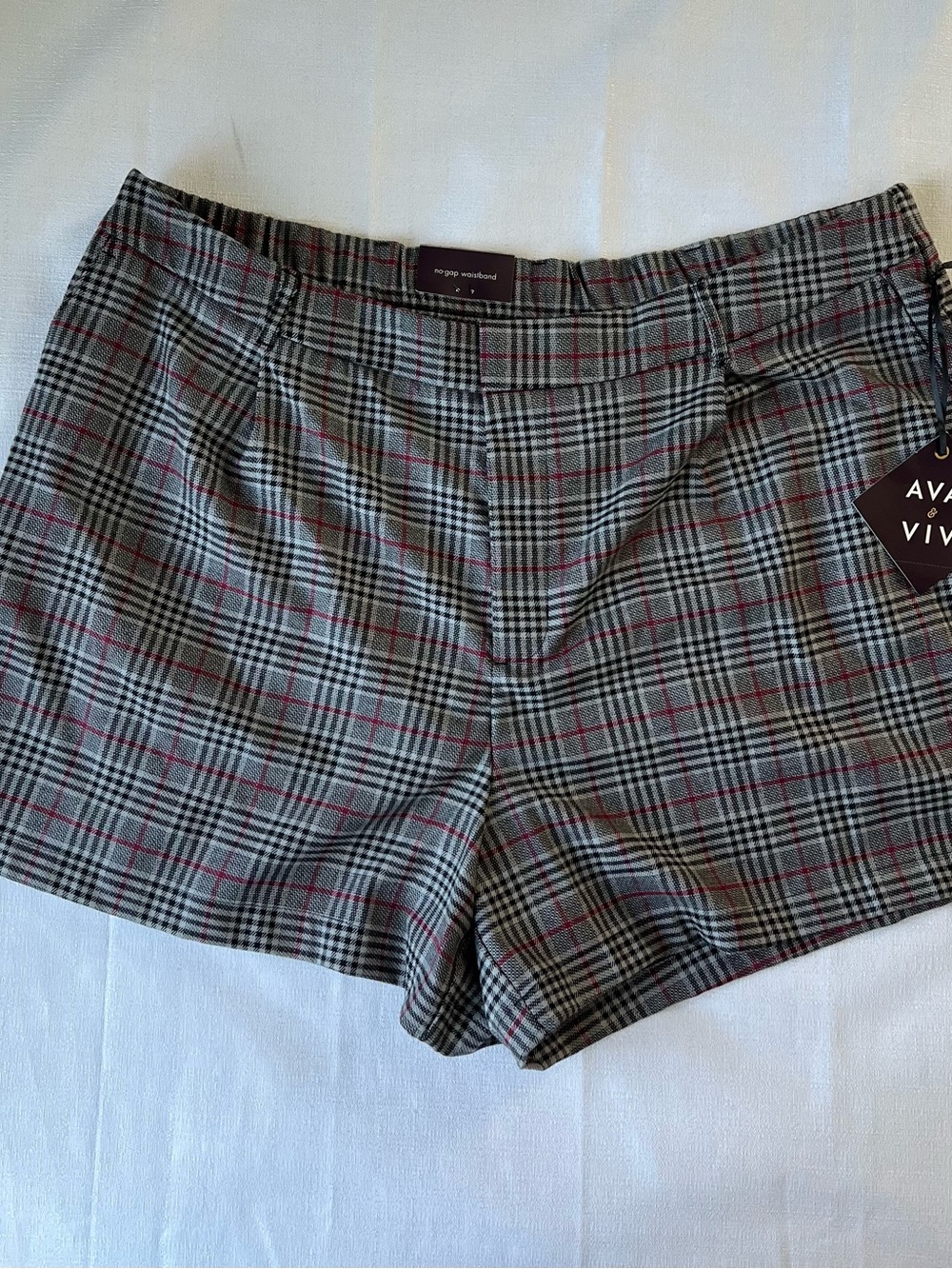 Ava & Viv Plaid Tailored Women’s Shorts - Gray